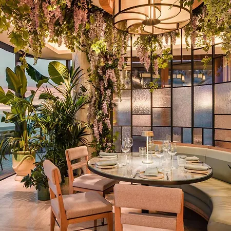 Anantara Plaza - A Leading Of The World מלון ניס