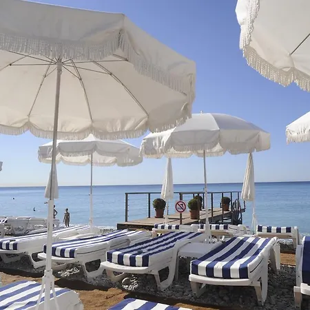 מלון Anantara Plaza - A Leading Of The World