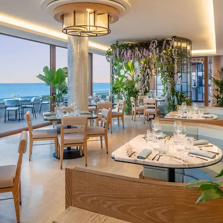 Anantara Plaza - A Leading Of The World 5* Nizza